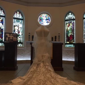 ステンドグラスです|561562さんのセント.ヴェルジェ教会＆ゲストハウス21の写真(1018378)