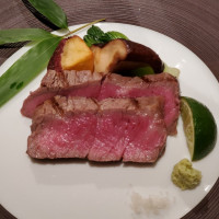 お肉料理