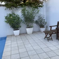 控え室外観