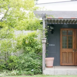 披露宴会場の入り口も、素敵です