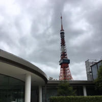 すぐ近くに東京タワー