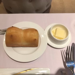 焼き立てのパンでした