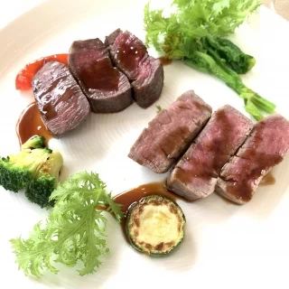 お肉料理