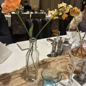テーブル装花|562833さんのDining & Bar LAVAROCK（コートヤード・バイ・マリオット新大阪ステーション内）の写真(2078336)