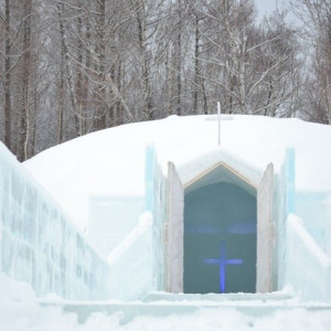 氷の教会の入り口|562906さんの氷の教会の写真(1076979)