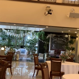 広い方の会場