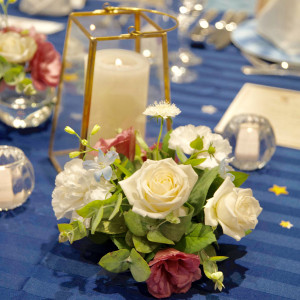 当日のゲストテーブル装花|563541さんのホテルオークラJRハウステンボスの写真(1045496)
