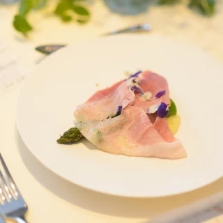 披露宴の料理(ソノリテコース)