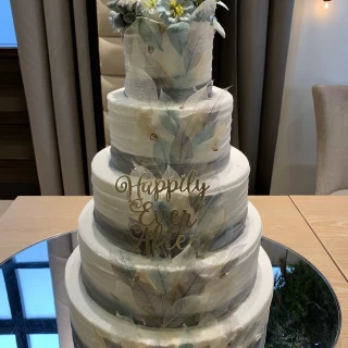 ウェディングケーキ