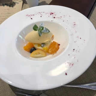 デザート。全てのお料理、見た目も味もゲストから大絶賛でした。