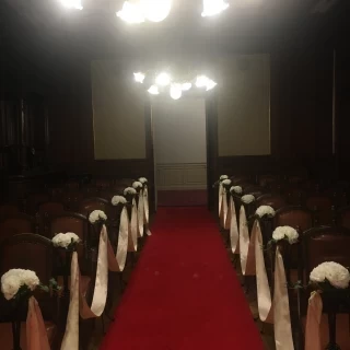 落ち着きのある挙式会場