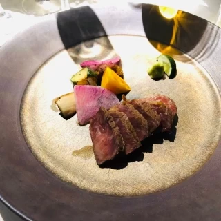 メインのお肉。