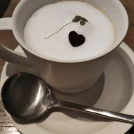 4つばのクローバーが可愛いスープ
