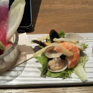 前菜は、複数の種類から選べます。