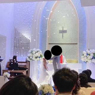 フェザーシャワーは参列者から素敵！との声をいただきました