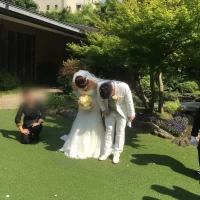 お庭も広くて、フラワーシャワーが盛り上がりました