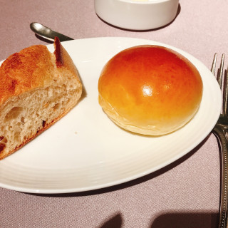 パンは冷めてました