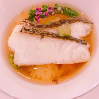 コース料理に追加した鯛茶漬け
最高でした！