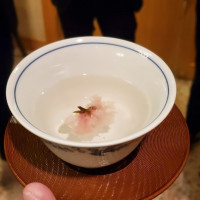 ゲスト控え室での桜茶