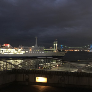 会場の外から見える東京ベイの夜景|564874さんのベイサイドホテルアジュール竹芝の写真(1059053)