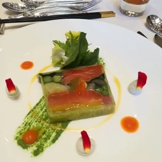 試食