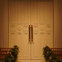チャペルの扉（内側から撮影）