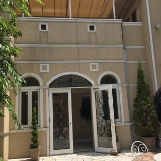 庭からの建物