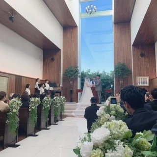 天井が高く、空の青さや光も良く1番気に入った所です。
