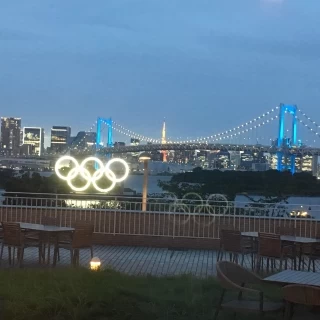 昼夜ともに景色が最高です。すでに演出が施されている感じ。