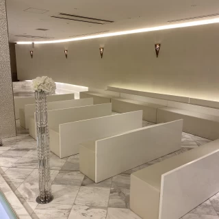 チャペルの椅子