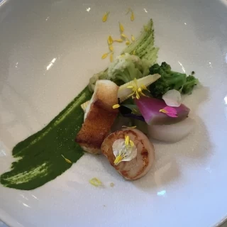 これにだし汁を入れて食べます