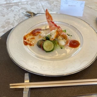 オマール海老もボリュームがあり、美味しかったです。