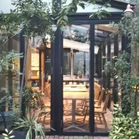 外から見た披露宴会場