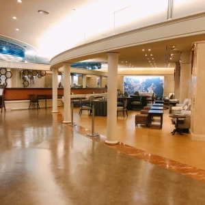 おしゃれなロビーでした|565960さんのパレスへいあんの写真(1064173)