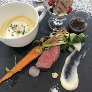 こだわりの食材がふんだんに