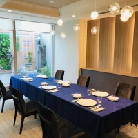 綺麗でサービスの行き届いたレストラン