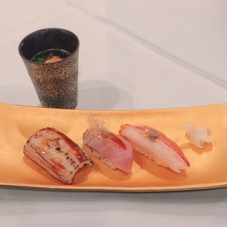 お寿司