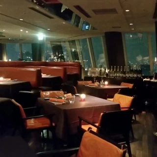 披露宴側