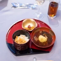 ご飯、汁物