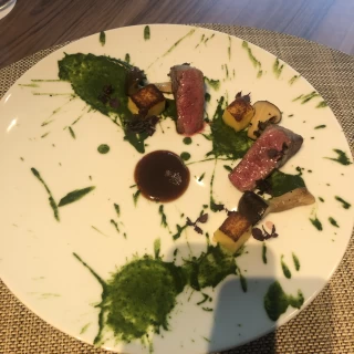 お肉料理