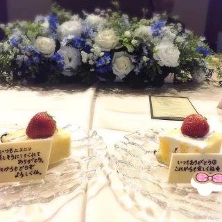 ウェディングケーキにメッセージを添えました