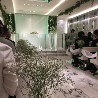 スタイリッシュなチャペルです