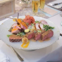 お肉トスをキャッチした方の肉料理
