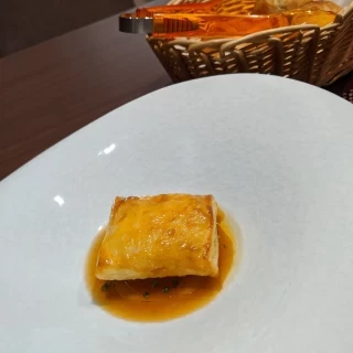魚のパイ包み焼きです。