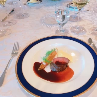 コース料理、お肉
