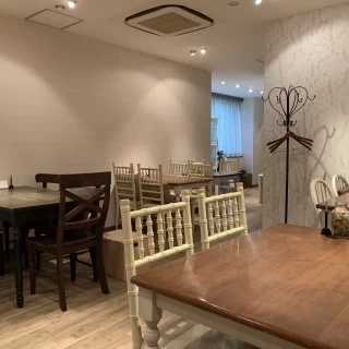 カジュアルな披露宴会場