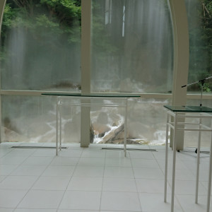 滝が流れてます。|567304さんのヒルトン成田の写真(1075059)