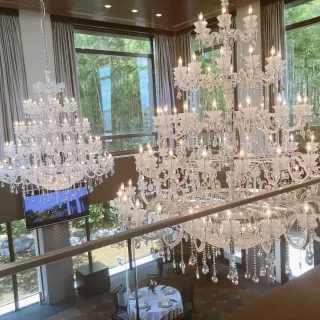 シャンデリア
