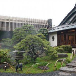 雨上がりの庭園|567521さんの三瀧荘の写真(2174376)