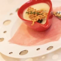 グラタンのようなものだったと思います。